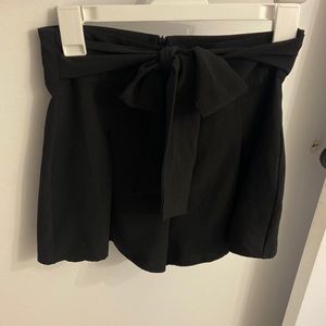 BLACK DRESS SHORTS